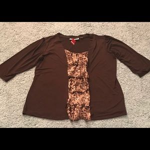 NWT Avenue Brown Top